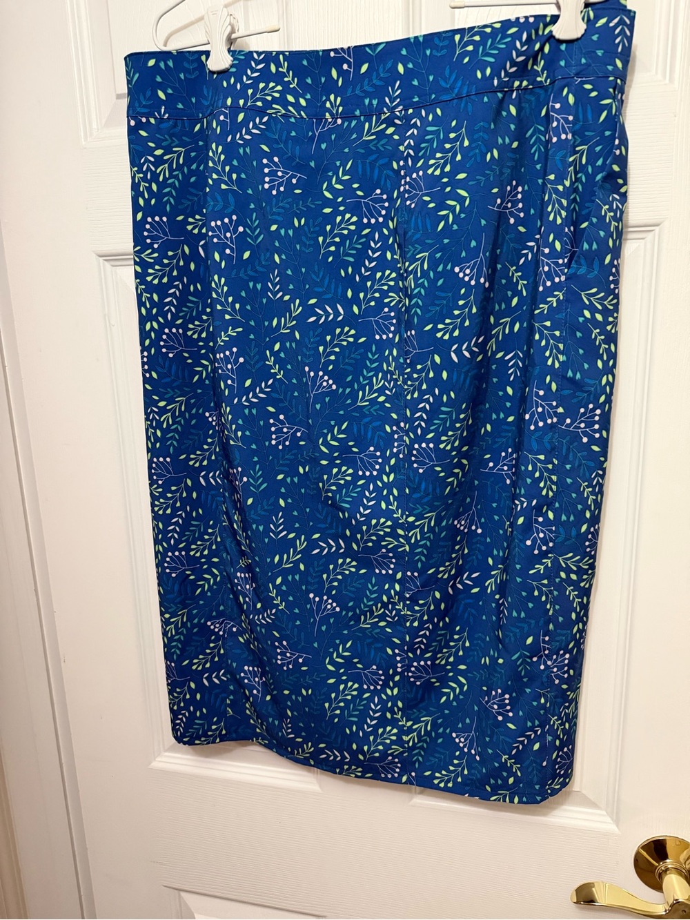 Ripskirt Hawaii Blue Floral Swim Sarong Cover-Up